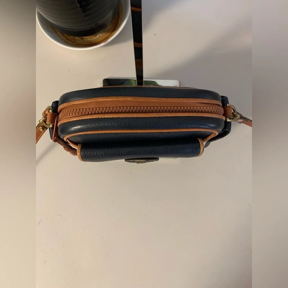 💕👜Dooney & Bourke Crossbody/ Coin Purse AWL - Picture 4 of 16